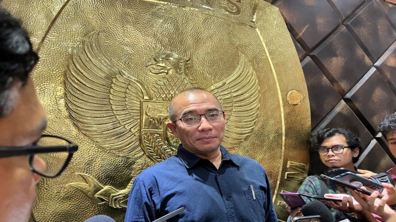 Ketua KPU RI Hasyim Asy'ari di Kantor KPU RI, Jakarta, Selasa (26/12/2023). (ANTARA/Narda Margaretha Sinambela)