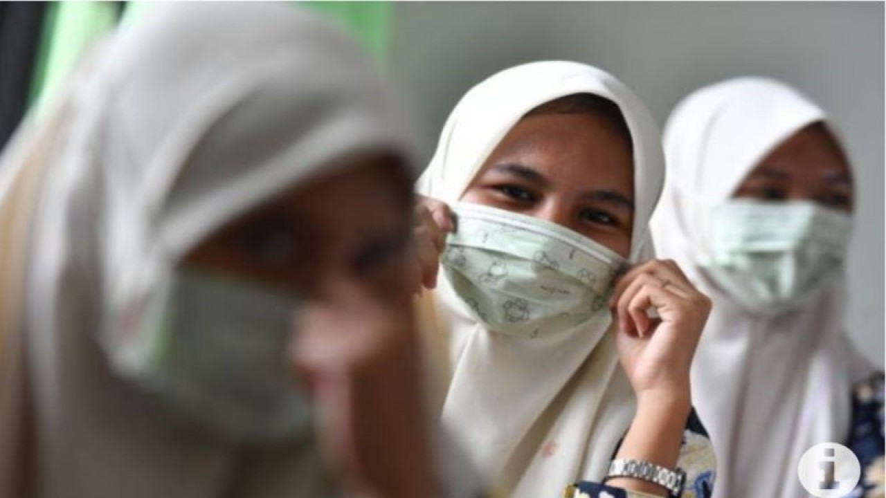 Ilustrasi - Pemakaian masker. (ANTARA FOTO/Zabur Karuru/foc)