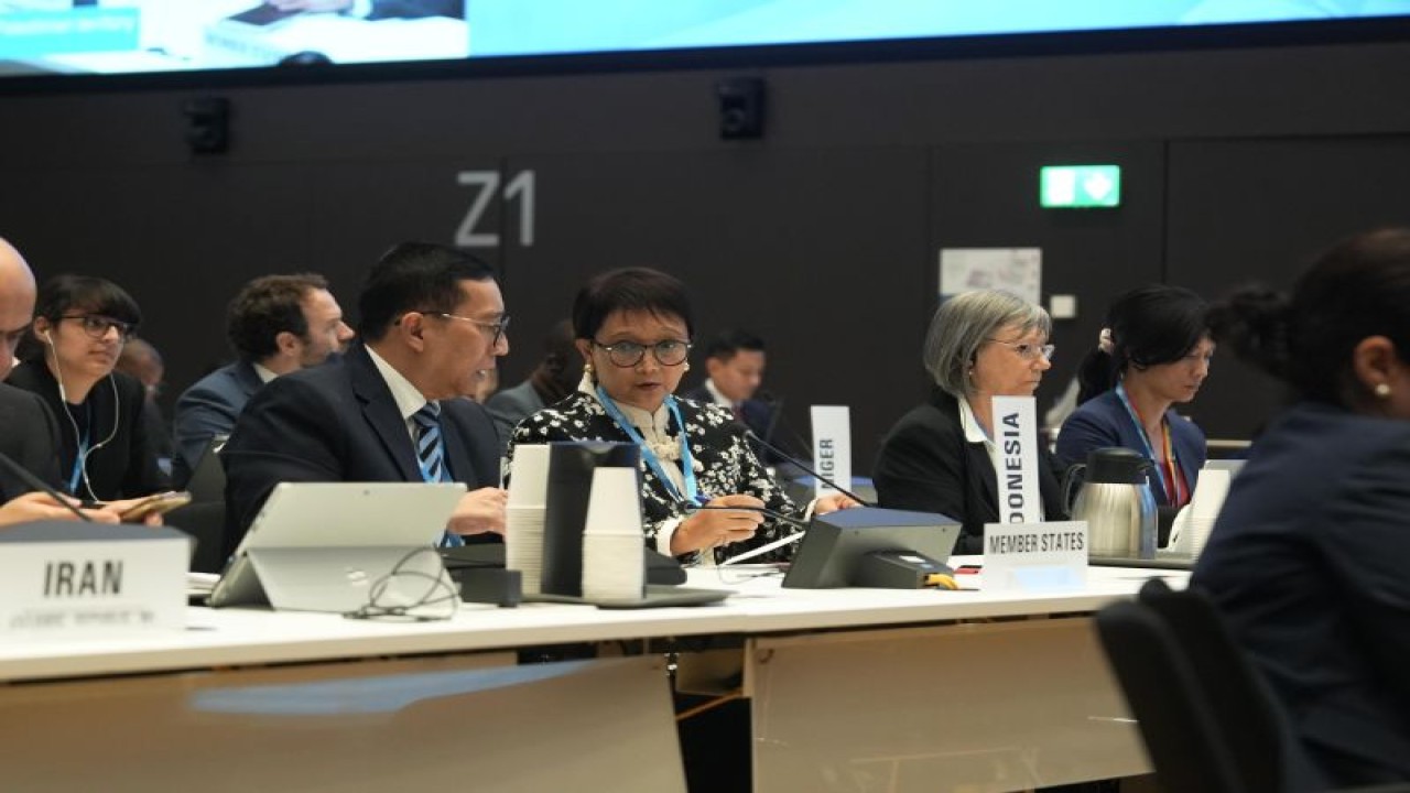 Menteri Luar Negeri Indonesia Retno Marsudi berpartisipasi dalam pertemuan khusus Dewan Eksekutif WHO untuk membahas situasi di Gaza, yang diadakan di Jenewa, Swiss, pada Minggu (10/12/2023). (ANTARA/HO-Kemlu RI)