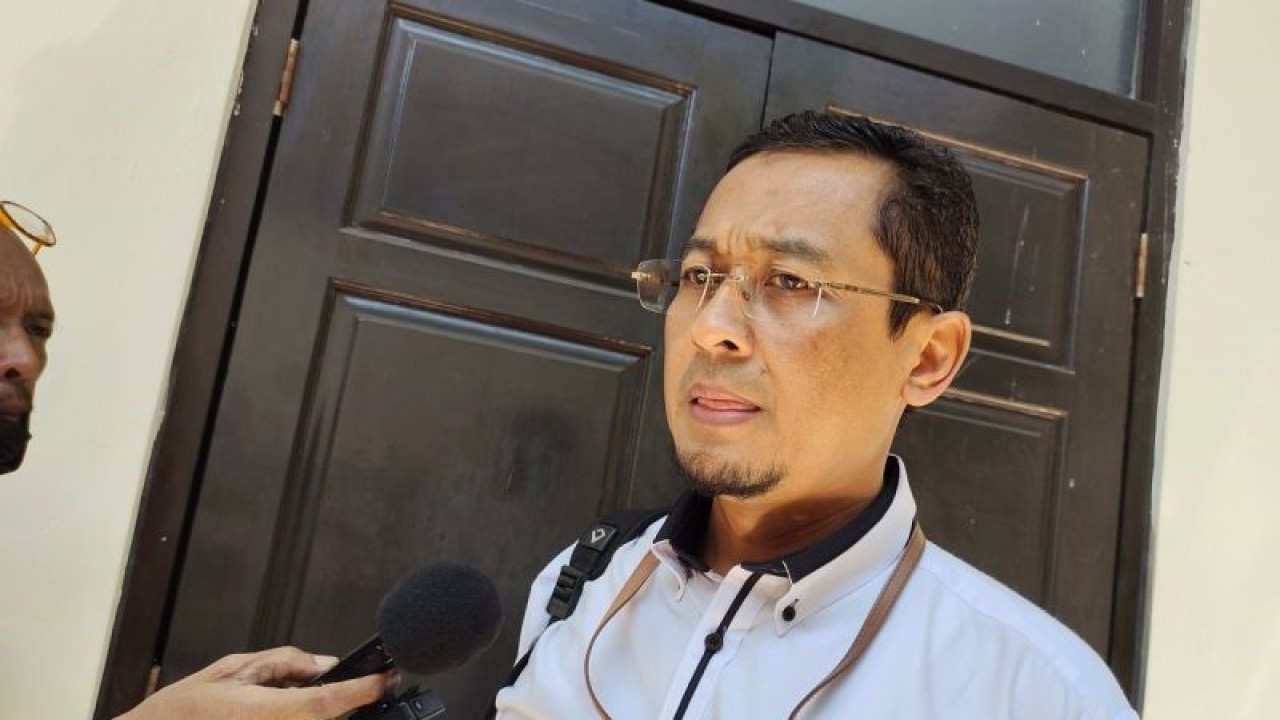 Kabag Litigasi dan Perlindungan Saksi, Koordinator Tim Biro Hukum KPK Iskandar Marwanto memberikan keterangan pers usai sidang praperadilan mantan Wamenkumham di Pengadilan Negeri Jakarta Selatan, Jakarta, Rabu (20/12/2023). ANTARA/Bayu Pratama Syahputra.