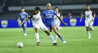Laga Persib vs PSM Makassar-1701705571