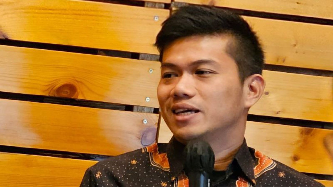 Arsip foto - Ketua APJII Muhammad Arif dalam diskusi di Jakarta Selatan, Senin (2/10/2023). (ANTARA/Livia Kristianti)