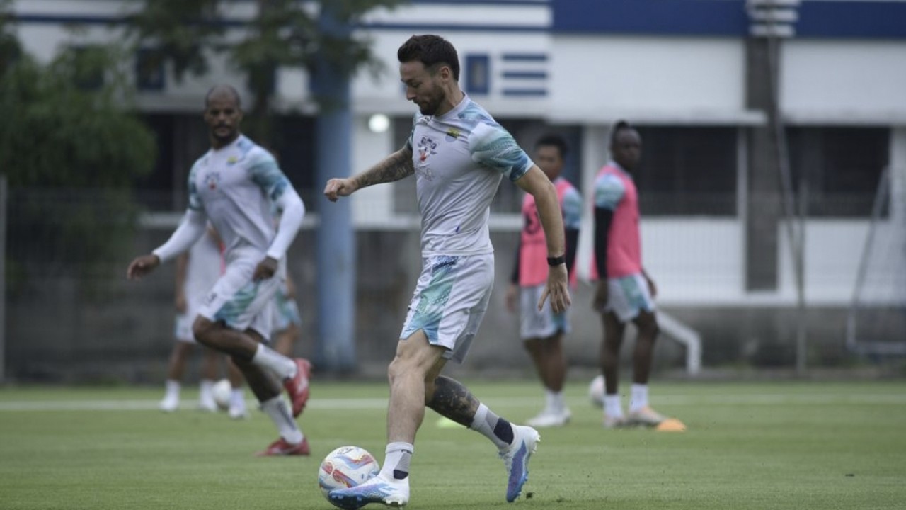 Pemain Persib Bandung Marc Klok