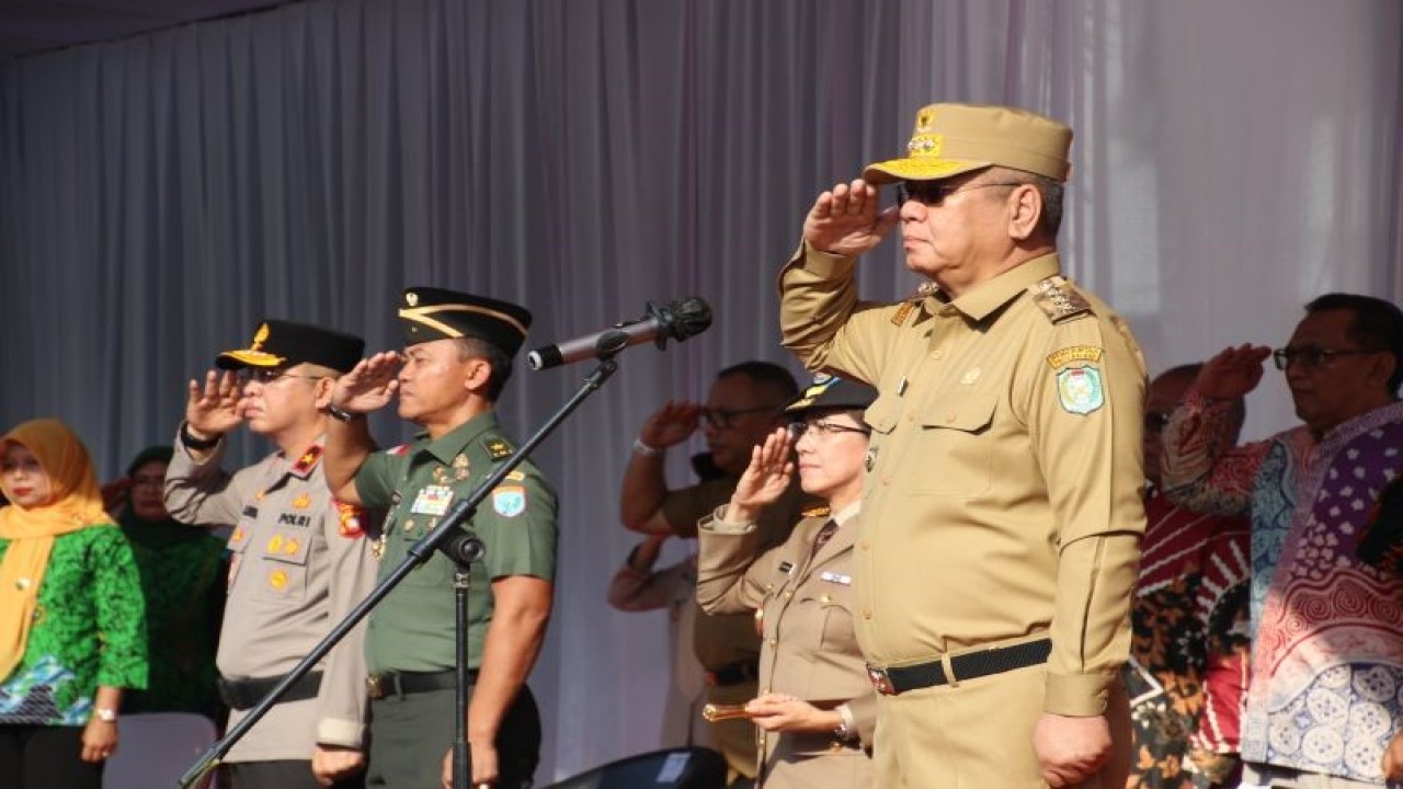 Pj Gubernur Kalbar Harisson (ANTARA/Rendra Oxtora)