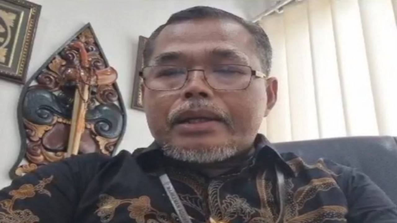 Tangkapan layar video Humas PN Jaksel Djuyamto saat menyampaikan agenda sidang Mario Dandy Satriyo dan Shane Lukas yang dijadwalkan Selasa (15/9/2023). (ANTARA/HO-Humas PN Jakarta Selatan)
