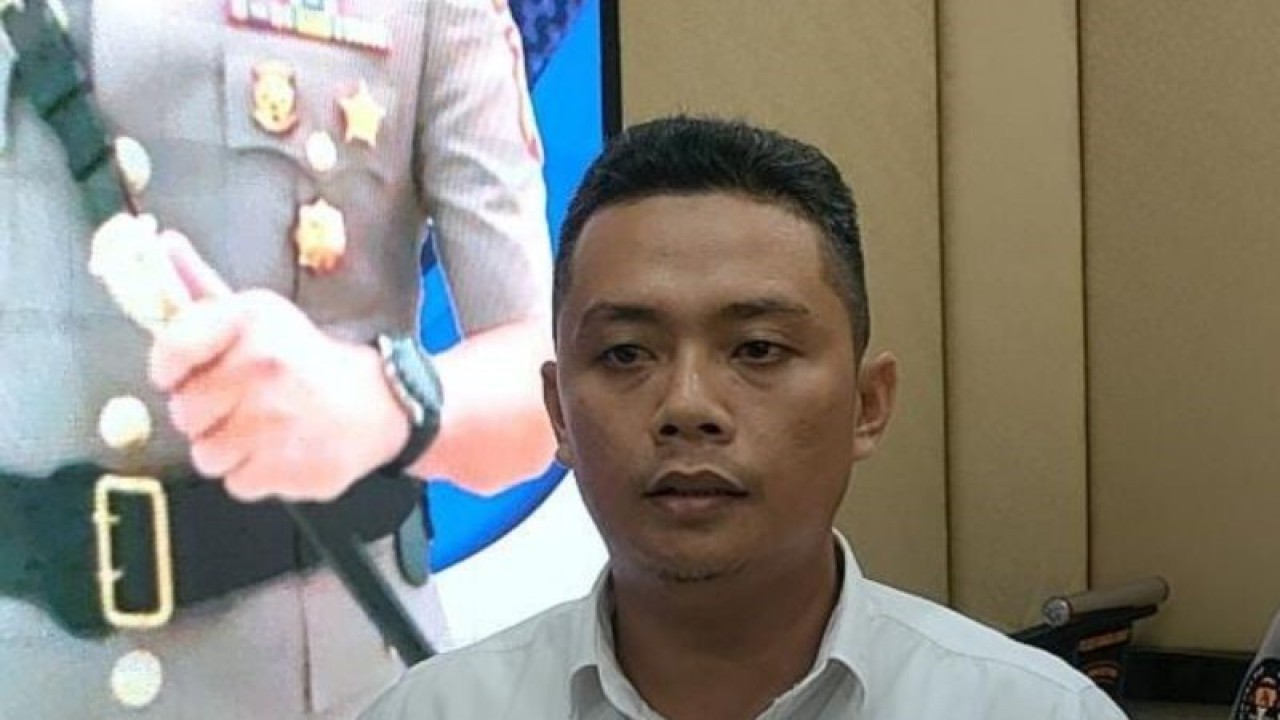 Kepala Satuan Resnarkoba Polres Bangka Barat Iptu Budi Prasetyo. (ANTARA/ Donatus Dasapurna)