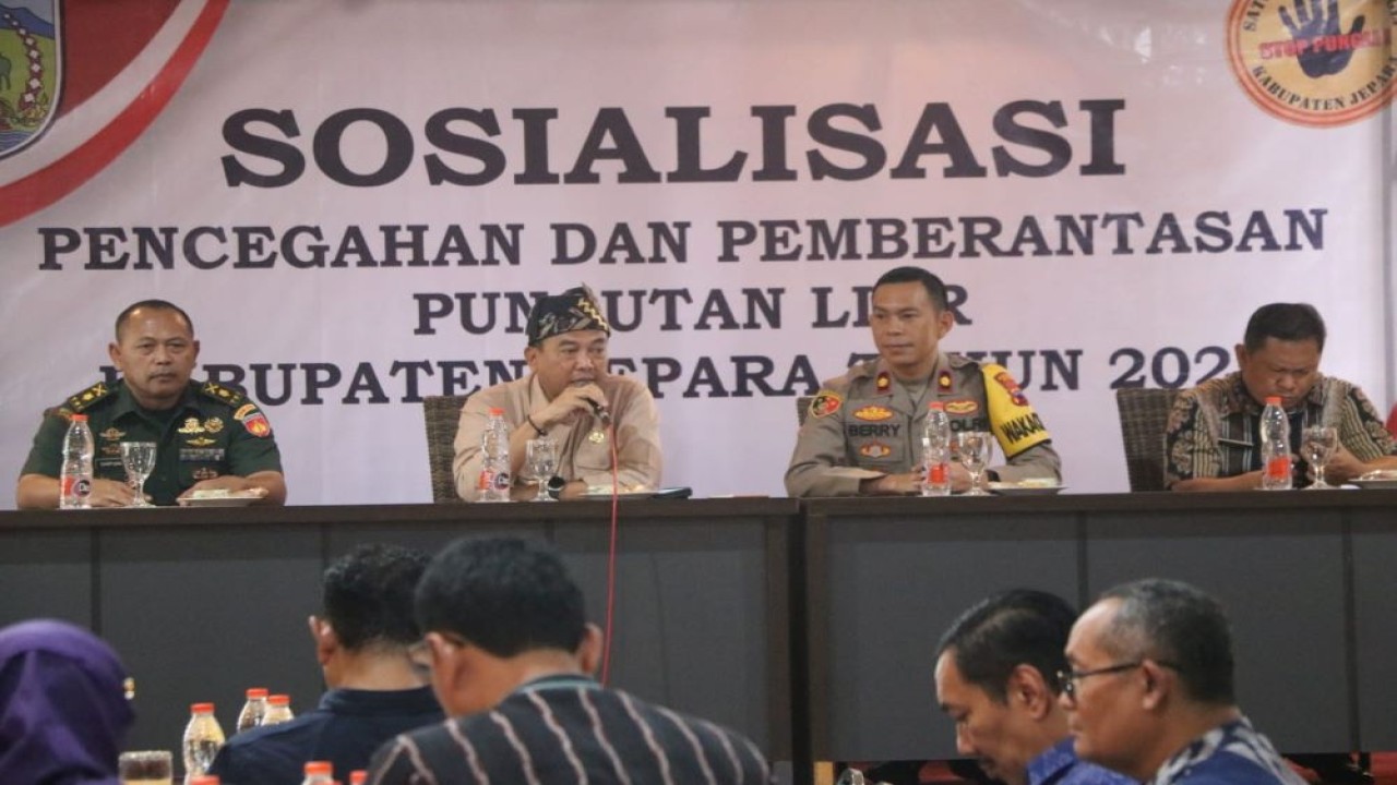 Penjabat (Pj) Bupati Jepara Edy Supriyanta mengatakan pihaknya telah menerima laporan adanya praktik pungli di salah satu sekolah di Jepara. (Istimewa/Diskominfo Jepara)