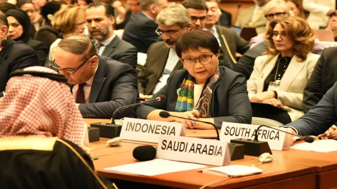 Menteri Luar Negeri Indonesia Retno Marsudi berbicara dalam “Ministerial High-Level Event” mengenai situasi HAM di Palestina yang berlangsung di Jenewa, Swiss, pada Selasa (12/12/2023). (ANTARA/HO-platform X Menlu_RI)