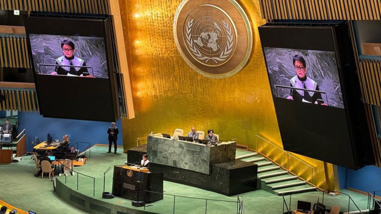 Arsip foto - Menteri Luar Negeri Retno Marsudi menyampaikan pernyataan nasional Indonesia dalam Sidang Majelis Umum PBB untuk membahas situasi di Gaza, di New York, AS, Selasa (28/11/2023). ANTARA/HO-Kemlu RI/am.
