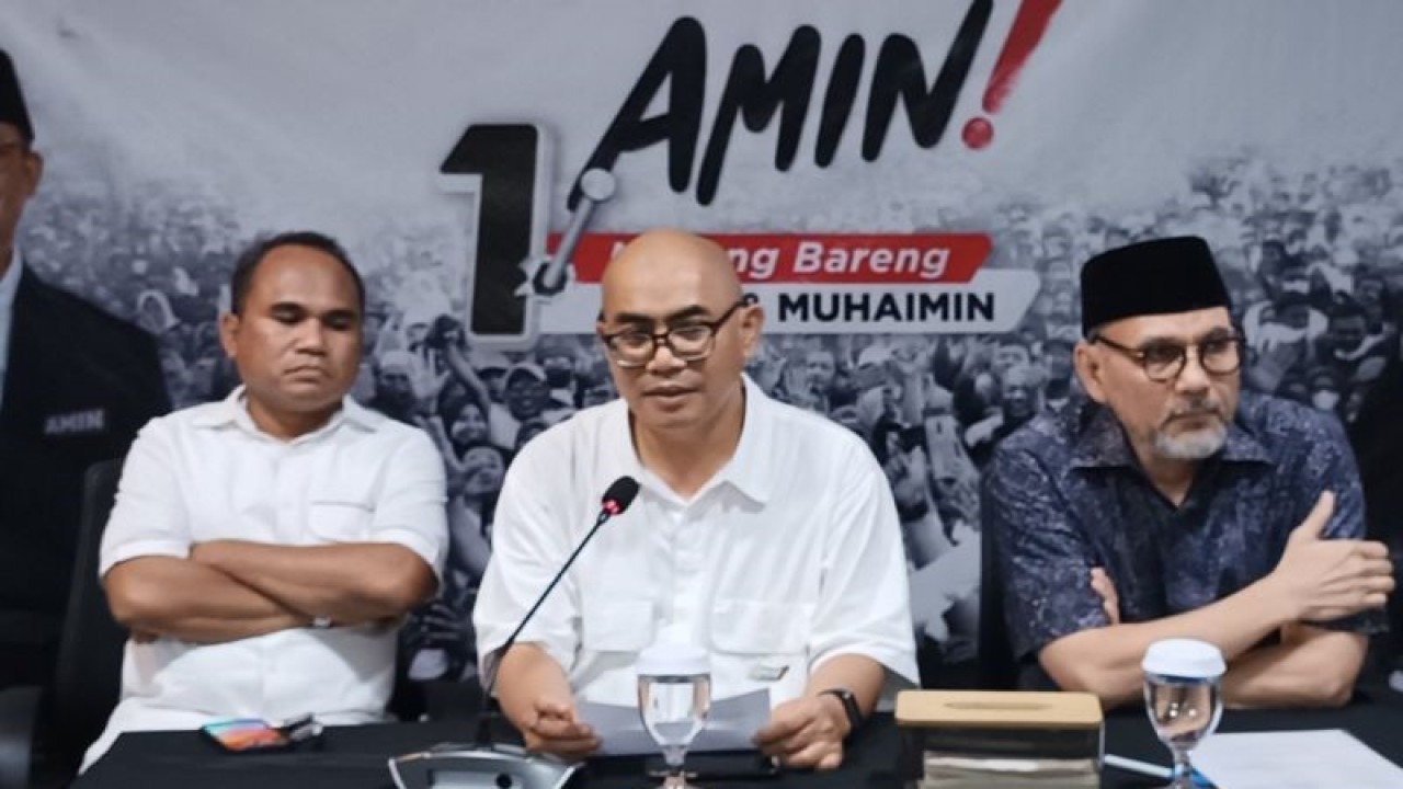 Tim Nasional Pemenangan Anies Baswedan-Muhaimin Iskandar (Timnas AMIN) berharap swing voters atau pemilih bimbang dapat menentukan pilihan dengan memilih pasangan calon (paslon) nomor urut 1 setelah menyaksikan debat calon presiden perdana.