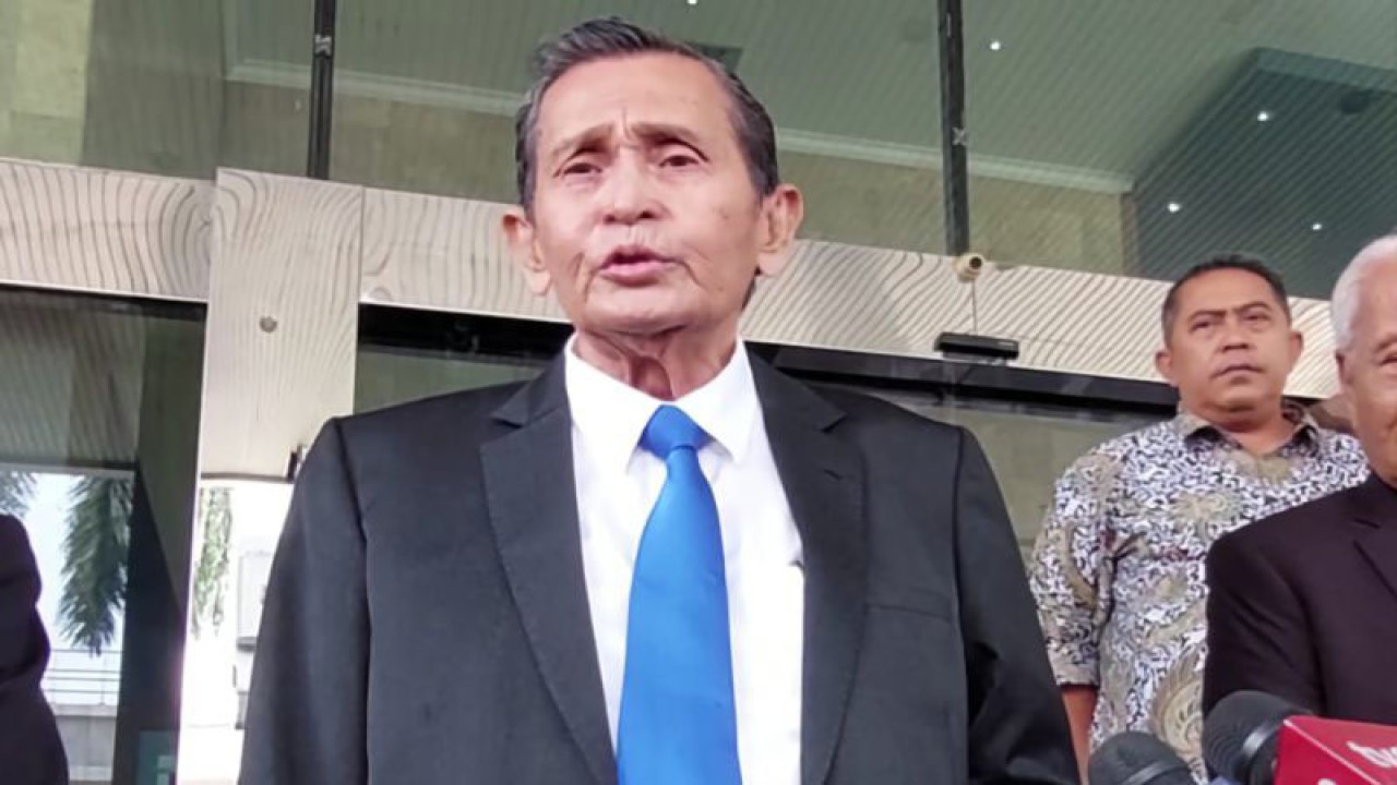 Ketua Dewan Pengawas KPK Tumpak Hatorangan Panggabean. (ANTARA/Fianda Sjofjan Rassat)