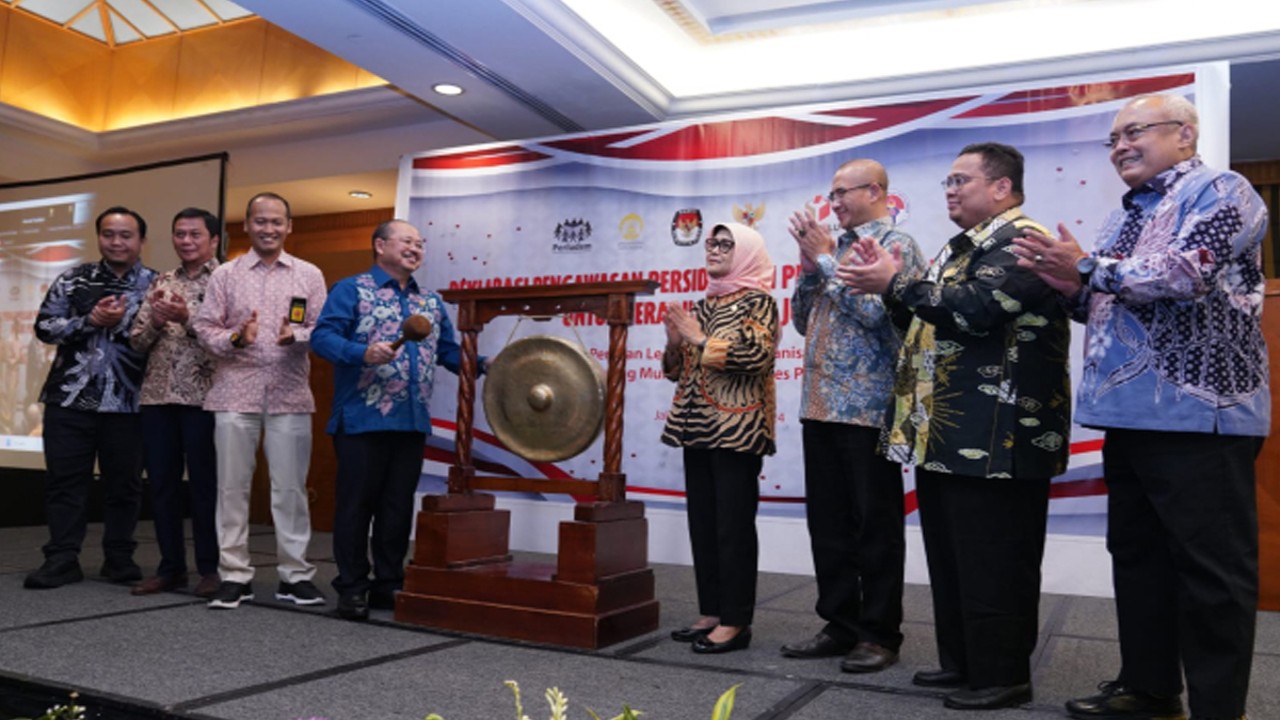 Deklarasi Pengawasan Persidangan Perkara Pemilu dan Perkara Pilkada untuk Peradilan yang Jujur dan Adil, di Jakarta, Rabu (17/1). (foto: bawaslu.go.id)