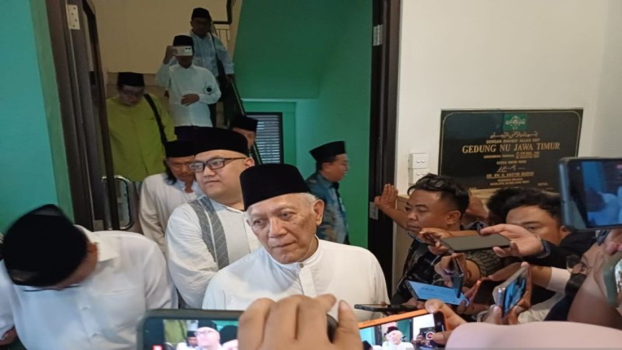 Pj. Ketua Pengurus Wilayah Nahdlatul Ulama Jawa Timur KH. Abdul Hakim Mahfudz alias Gus Kikin. ANTARA/Willi Irawan