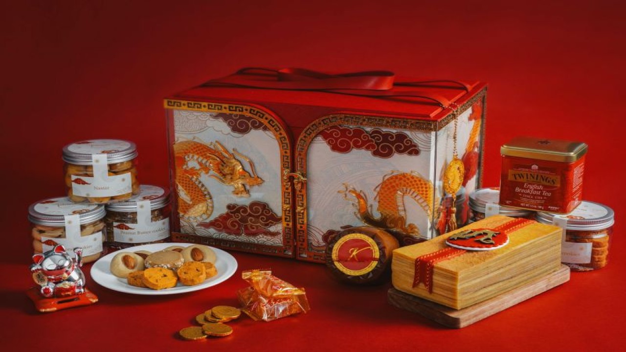 Bingkisan khas Imlek spesial di Tahun Naga ala Hotel Indonesia Kempinski Jakarta (ANTARA/HO-HI Kempinski)