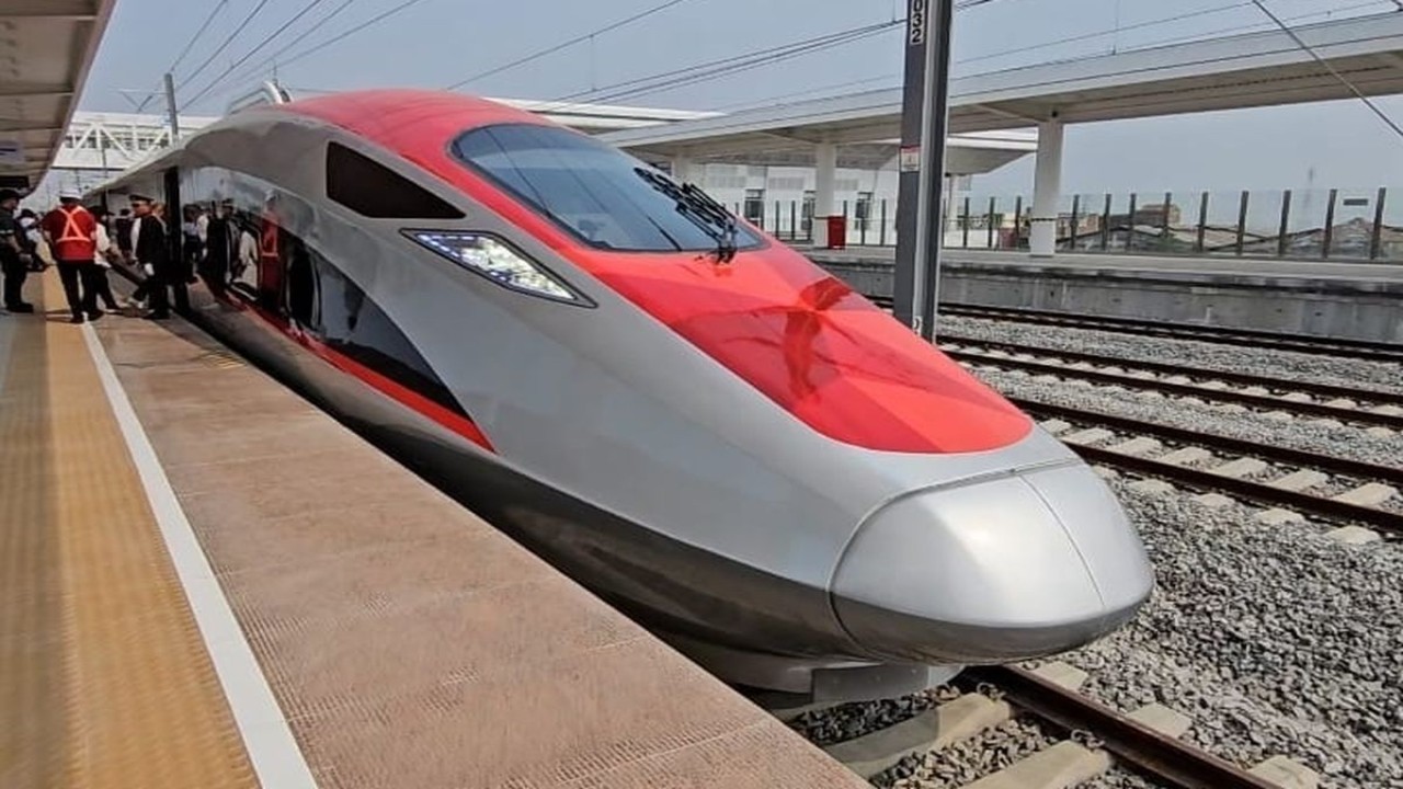 Kereta cepat Whoosh/ist