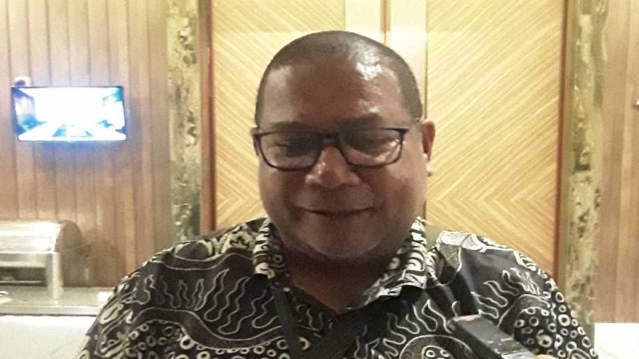 Kepala Dinas Komunikasi dan Informatika George Kbarek MT.ANTARA/Muhsidin