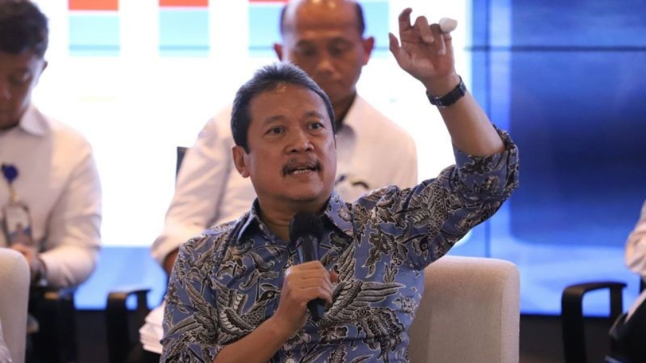 Menteri Kelautan dan Perikanan Sakti Wahyu Trenggono dalam Outlook dan Program Prioritas Sektor Kelautan dan Perikanan di Jakarta, Rabu (8/1/2024). ANTARA/HO-KKP