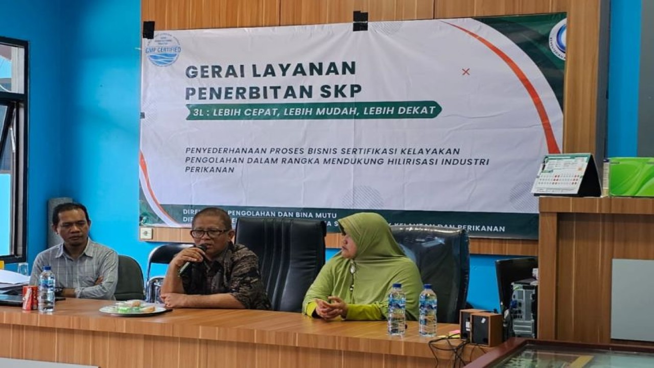 Kementerian Kelautan dan Perikanan (KKP) telah menerbitkan 5.703 Sertifikat Kelayakan Pengolahan (SKP) untuk Unit Pengolahan Ikan (UPI) selama 2023. ANTARA/HO-Kementerian Kelautan dan Perikanan