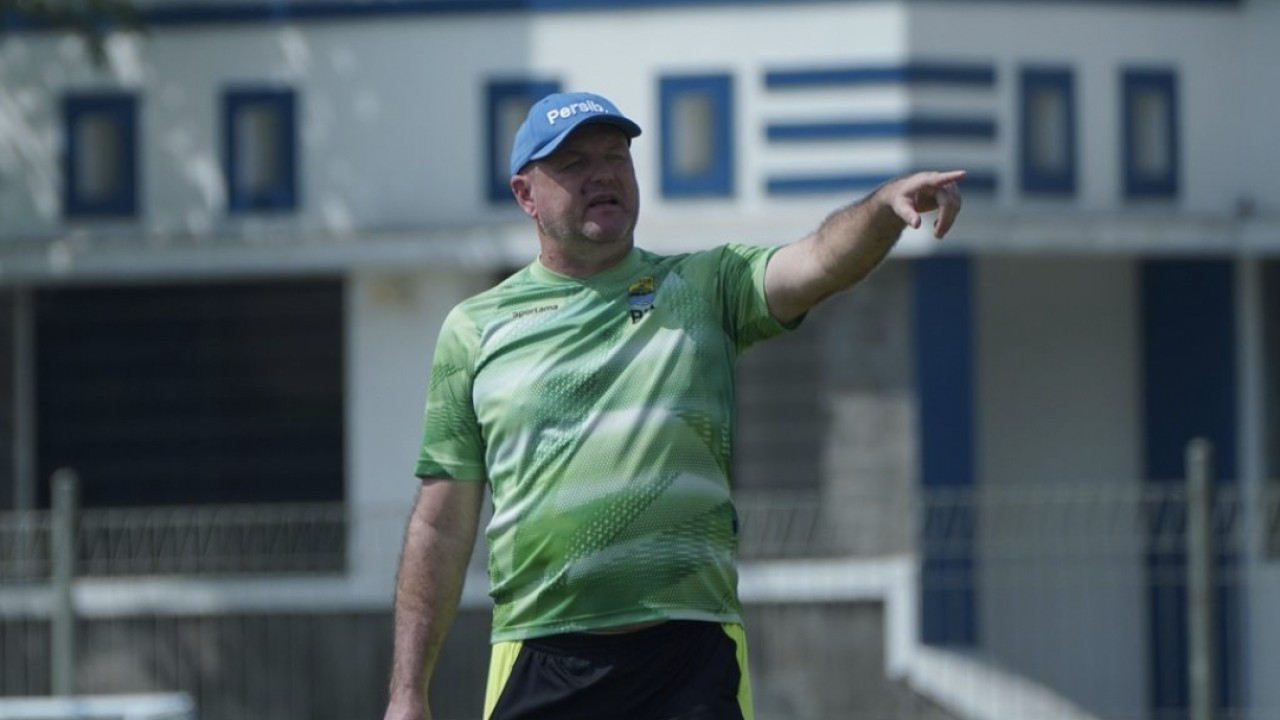 Pelatih Persib, Bojan Hodak