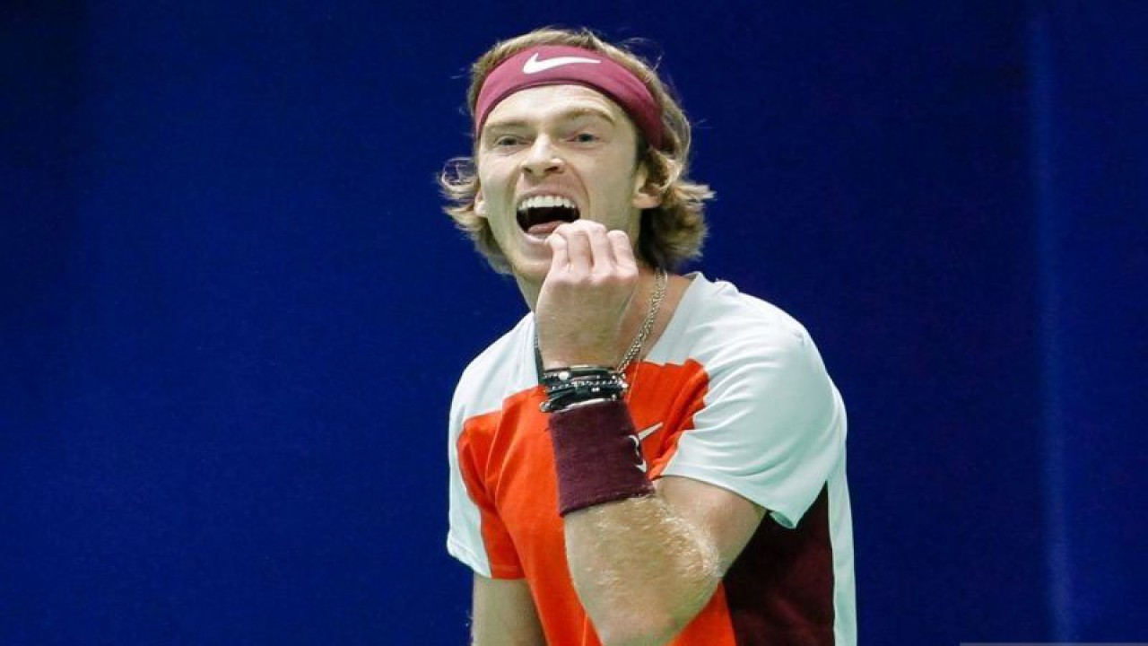 Petenis Rusia Andrey Rublev. (ANTARA/AFP)