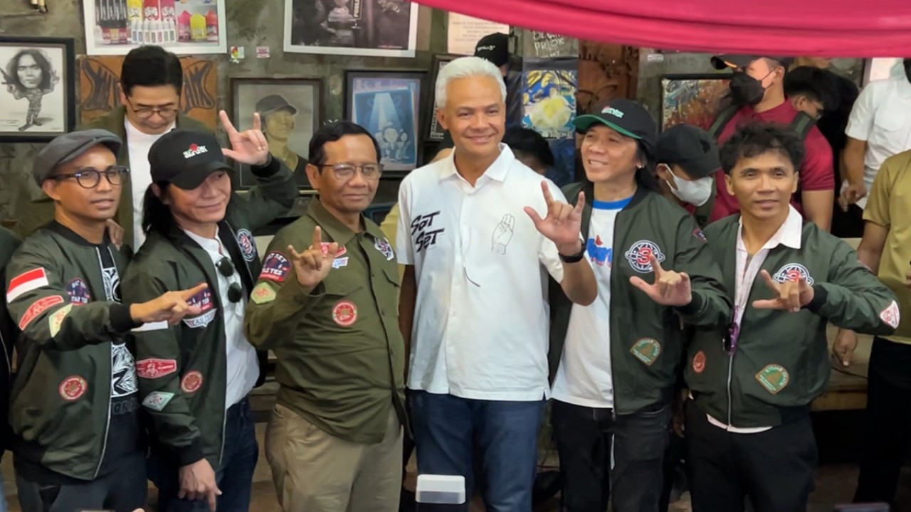 Slank bersama pasangan calon presiden (capres) dan calon wakil presiden (cawapres) nomor urut 3, Ganjar Pranowo dan Mahfud MD/ist
