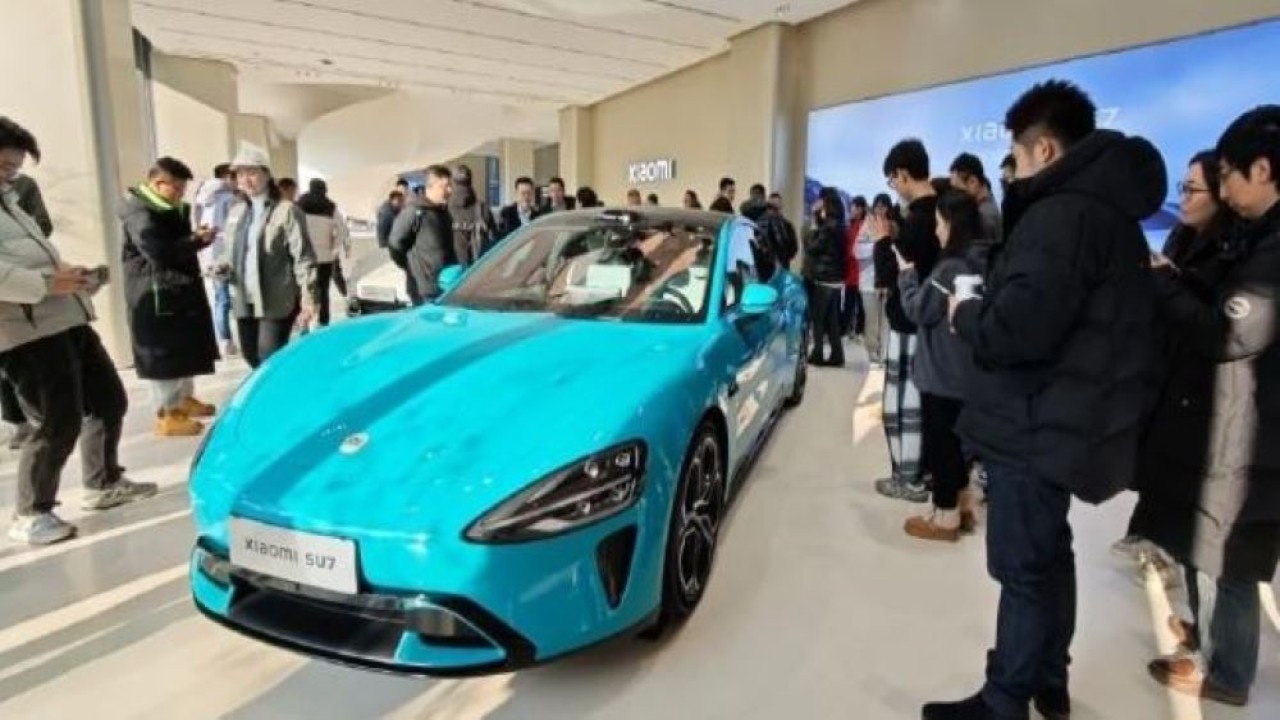 Mobil listrik Xiaomi ini hadir dengan serangkaian fitur mengesankan termasuk kemampuan mengemudi mandiri. (Gizmochina)