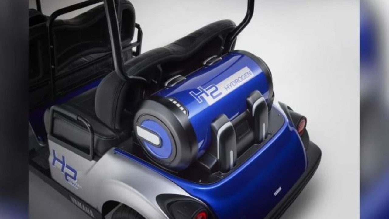 Yamaha memperkenalkan kendaraan bertenaga hidrogen dengan mobil golf terbarunya. (Gizmochina)