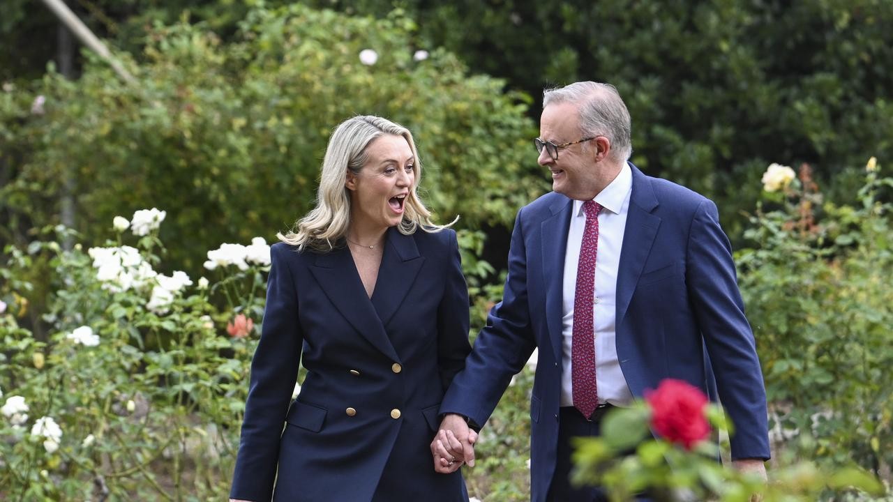 PM Australia Anthony Albanese resmi melamar sang kekasih Jodei Haydon/ist