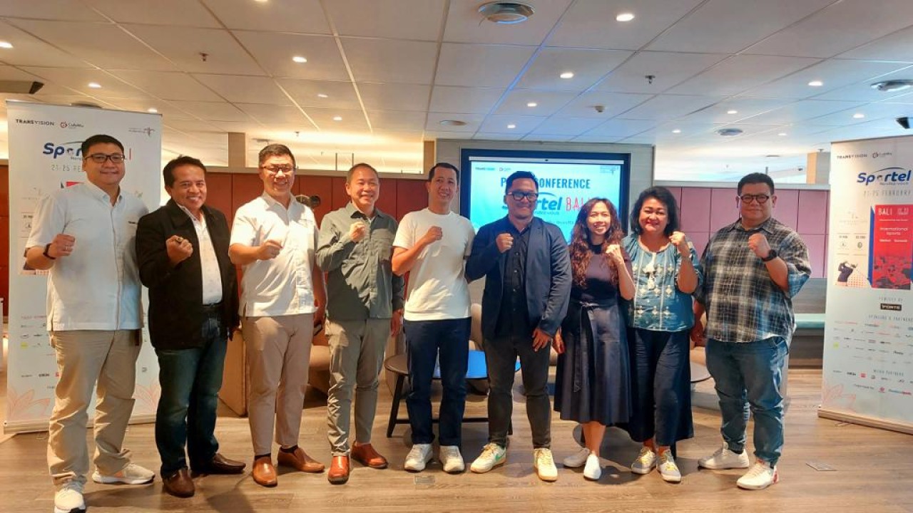 Keterangan foto: Jajaran Panitia Penyel enggara dan para mitra Sportel Rendez-vous Bali 2024/ist
