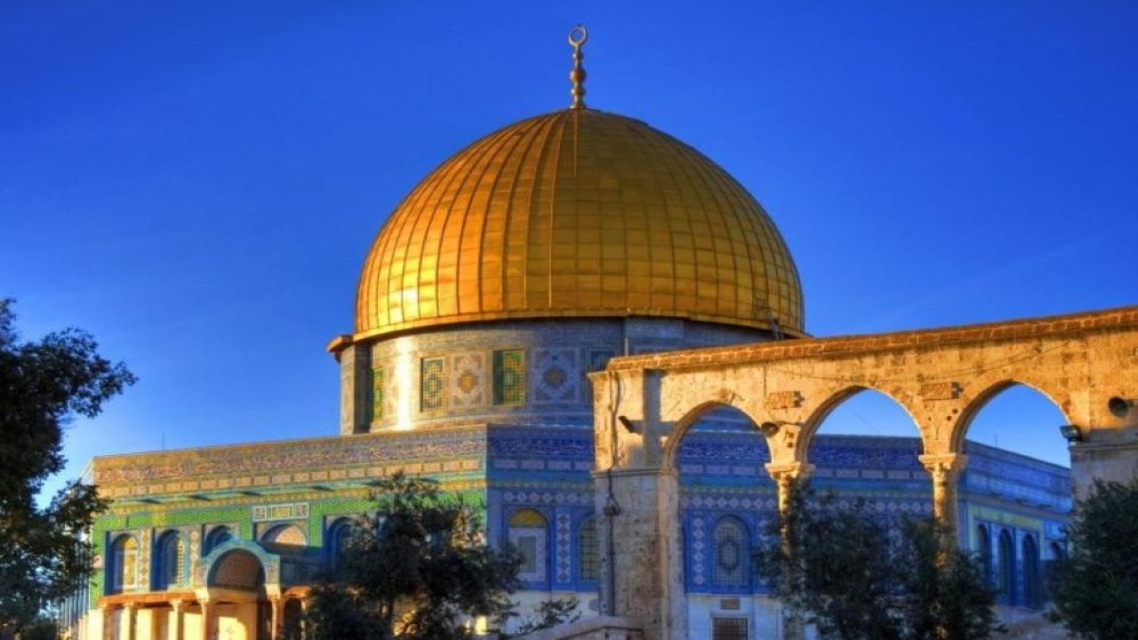 Ilustrasi. Isra Miraj adalah salah satu peristiwa penting dalam sejarah Islam yang dianggap sebagai perjalanan spiritual Nabi Muhammad SAW. (Istimewa)