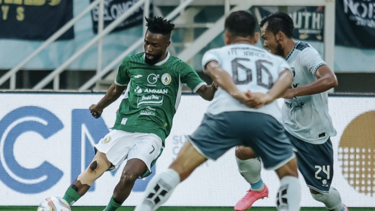 Laga PSS Sleman kontra Persita Tangerang di Liga 1 2023/2024