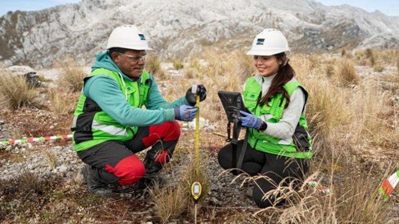 MIND ID  selalu lakukan reklamasi keberagaman hayati sebagai wujud komitmen pelaksanaan tata kelola dan praktik operasional penambangan Grup MIND ID. (foto-foto: dok. MIND ID)