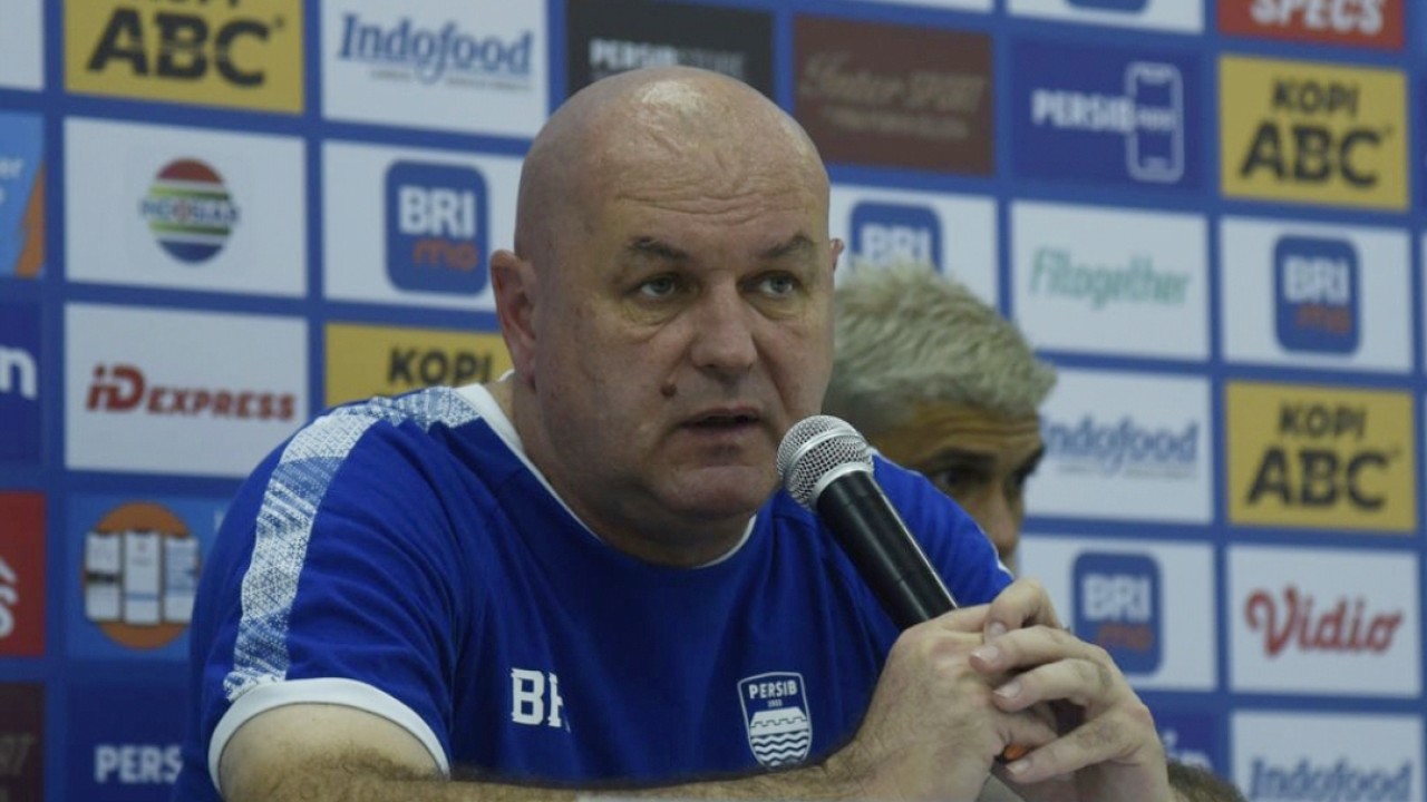 Pelatih Persib Bojan Hodak