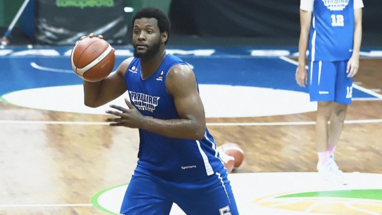 Pemain asing baru Prawira Bandung