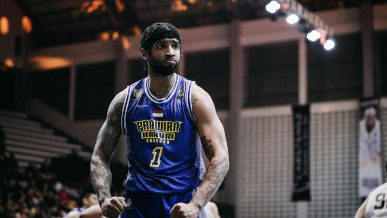 Pemain asing Prawira Bandung Brandone Francis