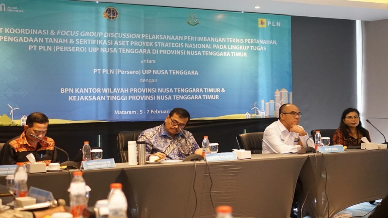 PLN gandeng Kejati NTT dan BPN gelar FGD Pembebasan Lahan dan Sertifikasi Aset PSN. Foto (Humas PLN UIP Nusra)