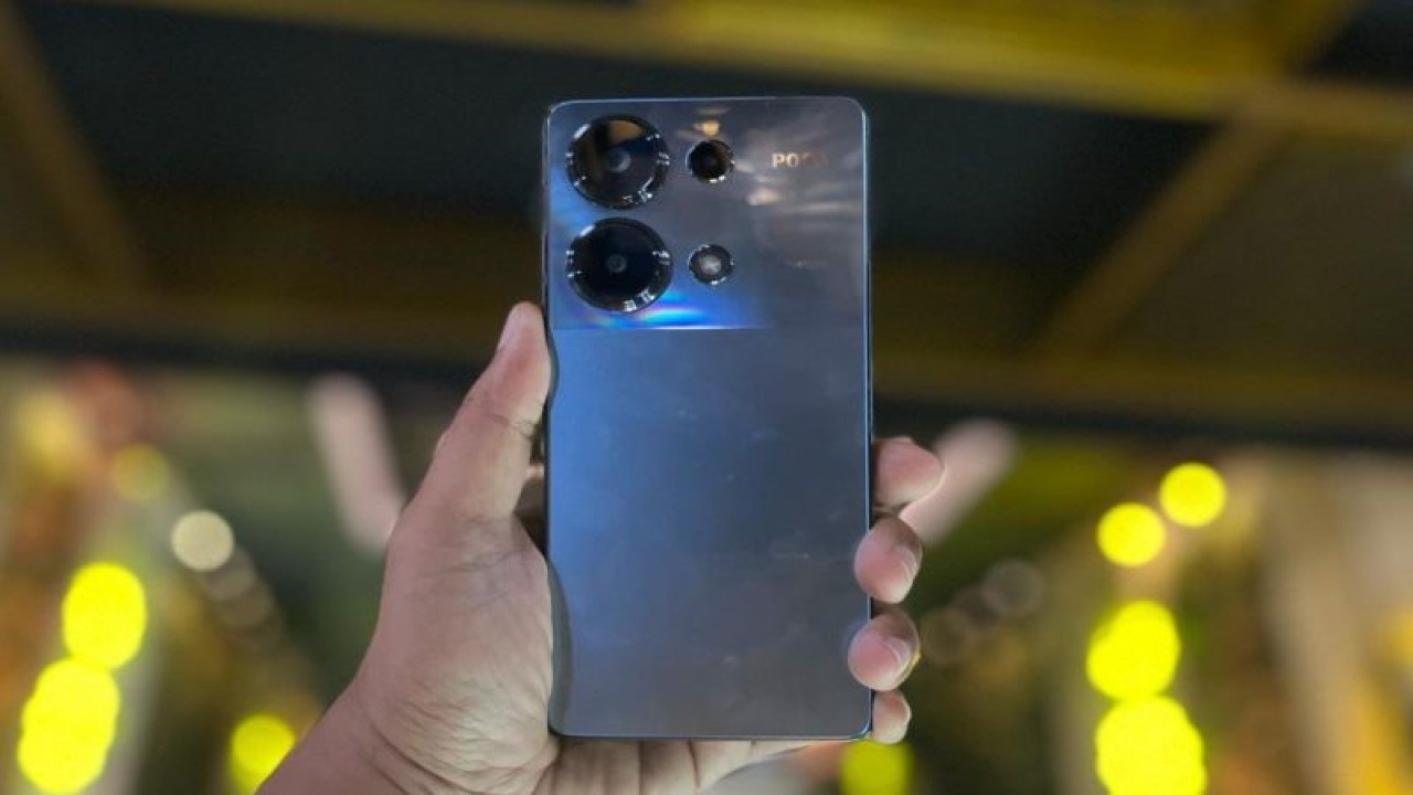 POCO M6 Pro (ANTARA/Fathur Rochman)