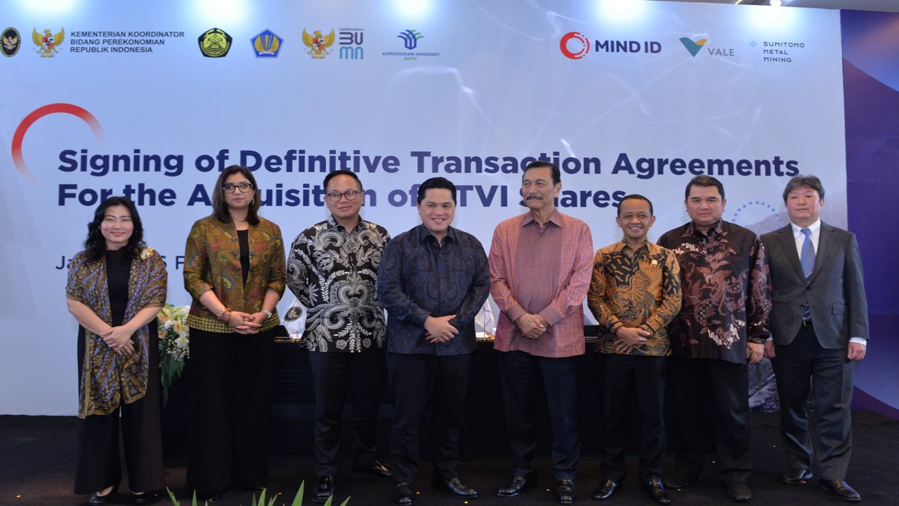 PT Mineral Industri Indonesia (MIND ID) sebagai wakil Pemerintah Republik Indonesia bersama dengan Vale Canada Limited (VCL) dan Sumitomo Metal Mining Co., Ltd (SMM) menandatangani serangkaian perjanjian definitif dalam rangka divestasi saham kepemilikan asing PT Vale Indonesia Tbk (“PT Vale” IDX Ticker: INCO).