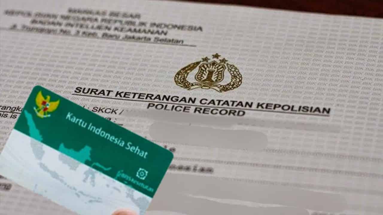 Ilustrasi SKCK dan kartu BPJS Kesehatan/ist