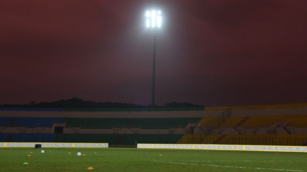 Stadion tanpa penonton di Liga 1 2023/2024