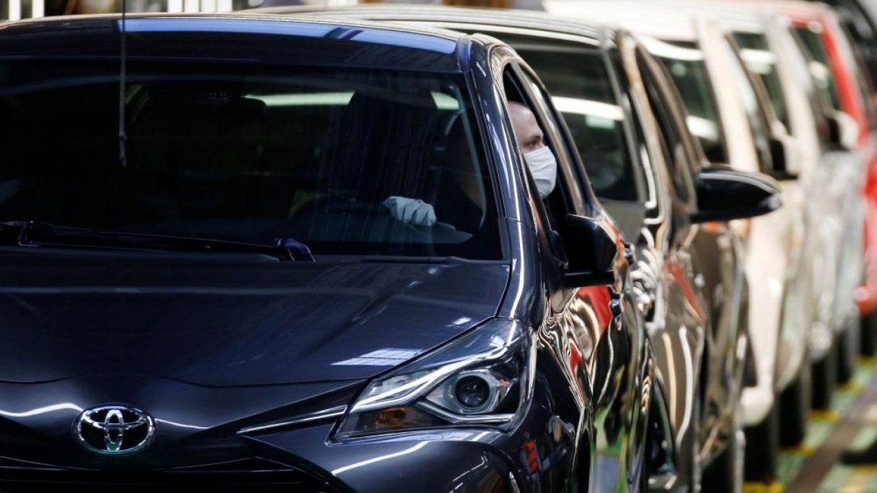 Produksi mobil Jepang mengalami penurunan akibat skandal pengujian keamanan kendaraan yang melibatkan Toyota Motor Corp. (Foto: Reuters)
