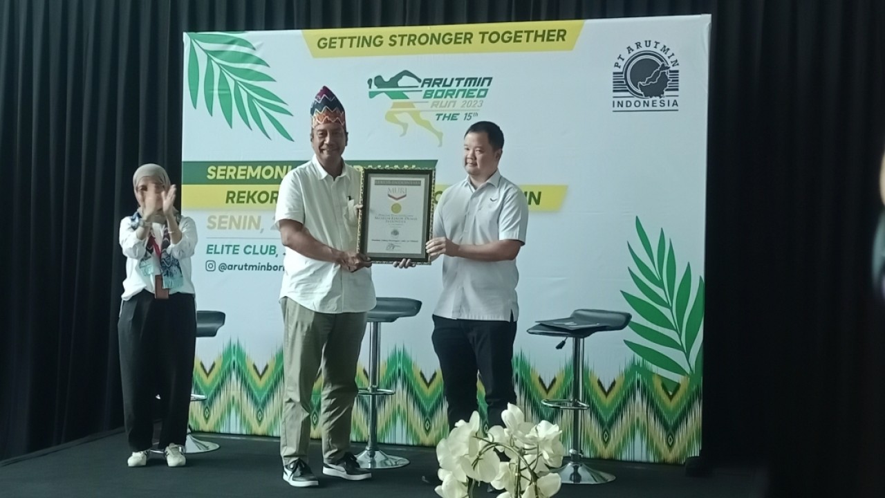 Arutmin Borneo run mendapat rekor MURI setelah menggelar lomba lari dengan jarak terjauh untuk disabilitas netra atau tunanetra