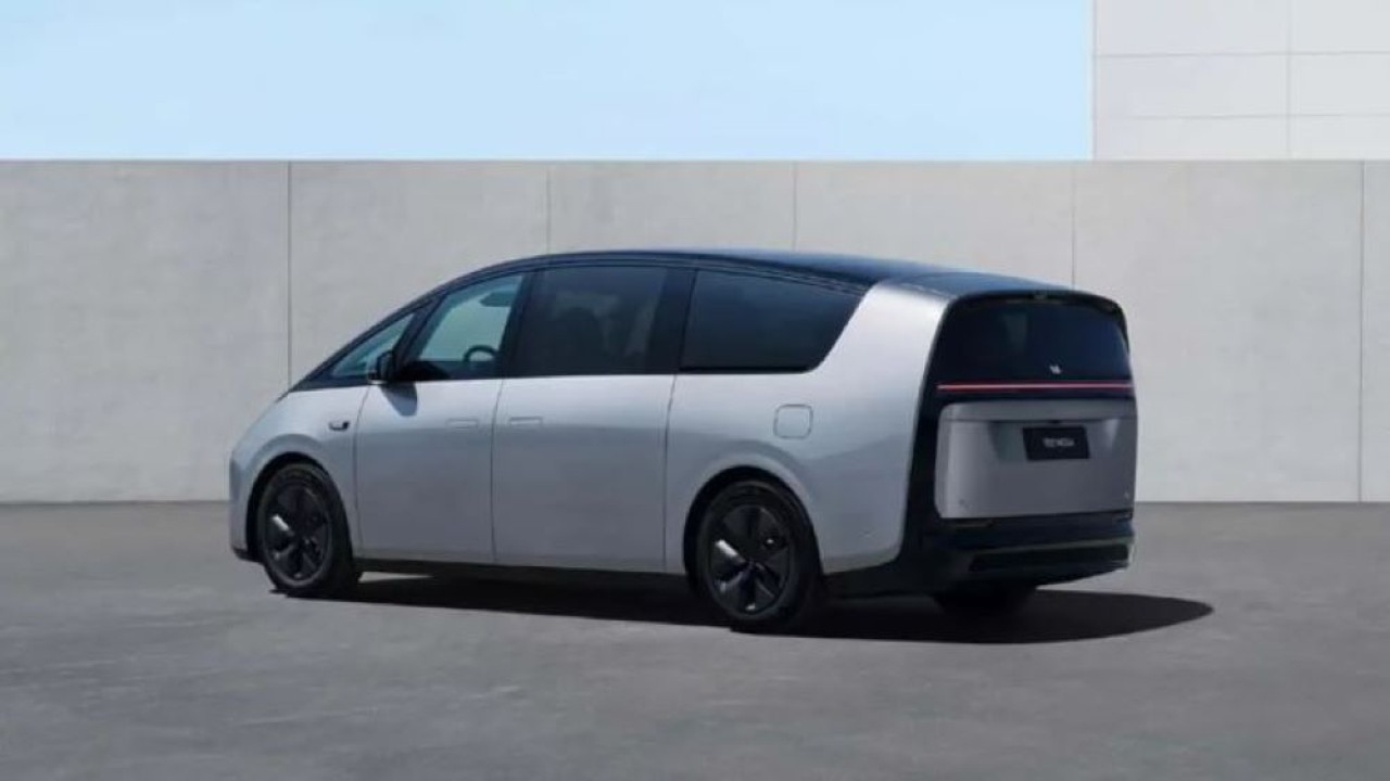 Minivan listrik China besutan Li Auto Mega. (Foto: Gizmochina)