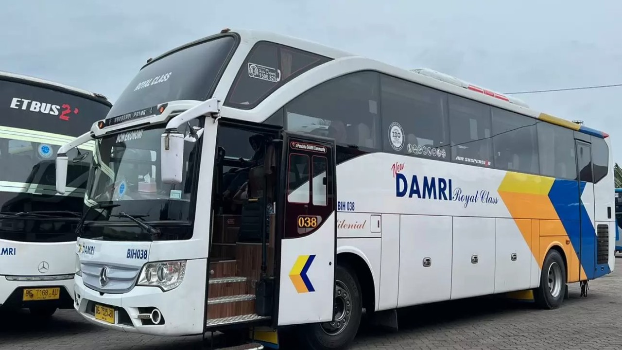 Bus Damri/ist