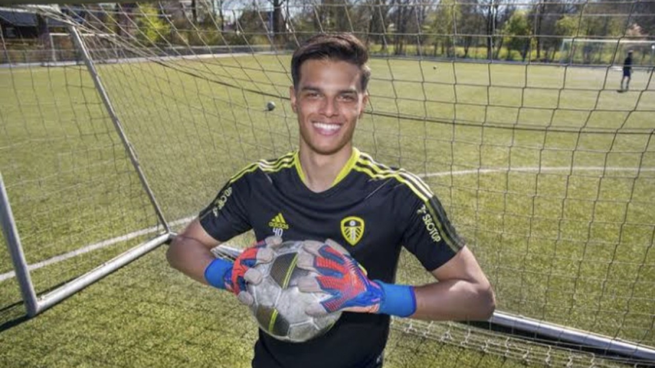 Dani van den Heuvel tertarik untuk di naturalisasi menjadi WNI