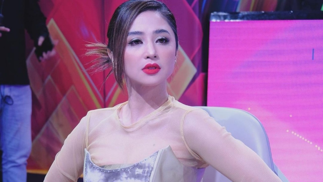 Dewi Perssik/Instagram