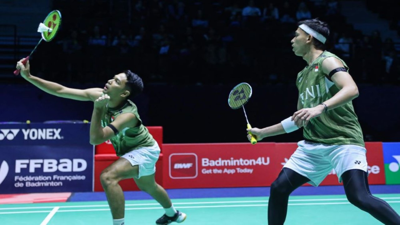 Ganda Putra Indonesia Fajar Alfian/Muhammad Rian Ardianto sukses mengunci tiket perempat final French Open 2024. (Foto: Humas PBSI)