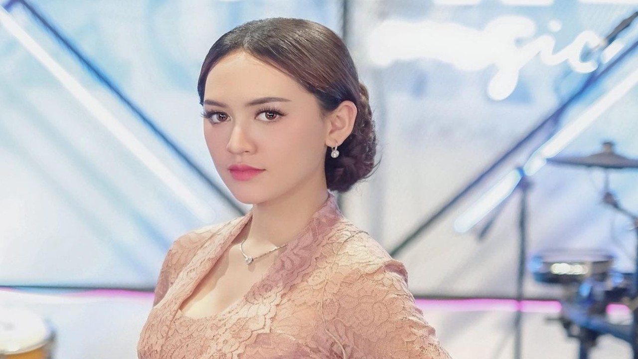 Happy Asmara. (Foto: Instagram/happy_asmara77)