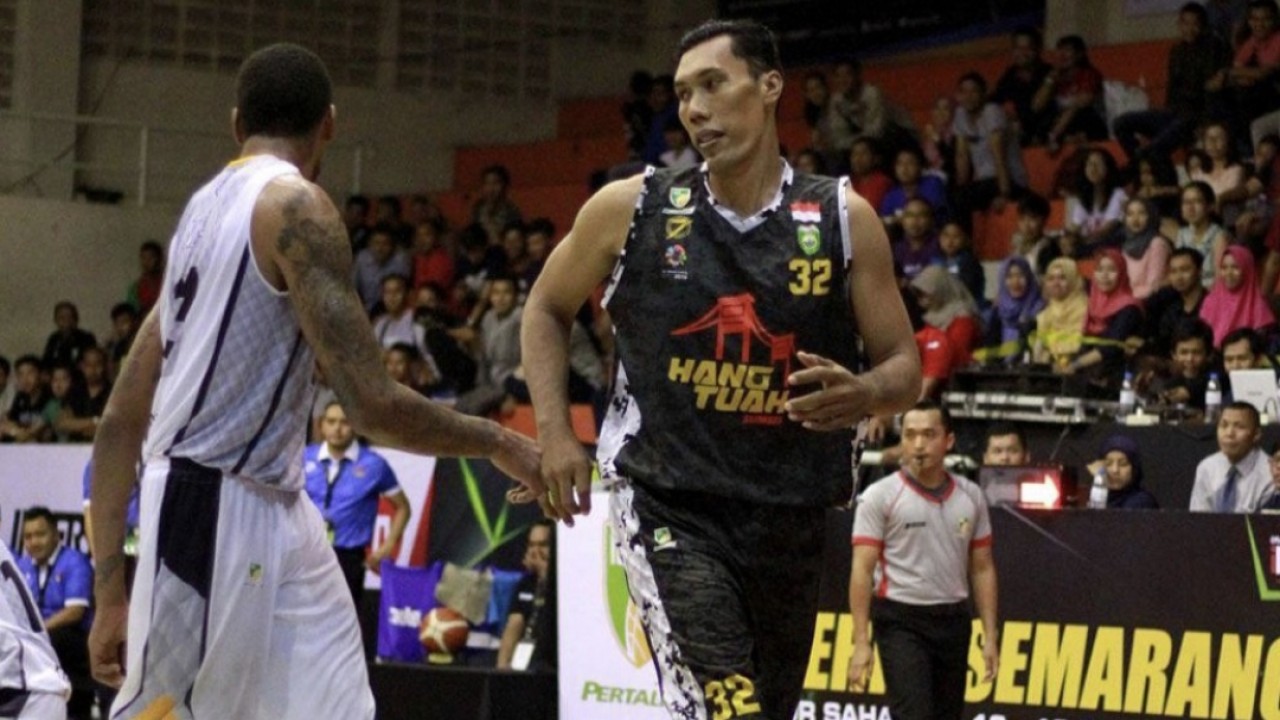 IBL Legend, Max Yanto