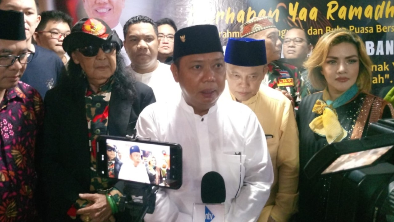 Ketua Umum Laskar Merah Putih H.M Arsyad Cannu beserta jajarannya